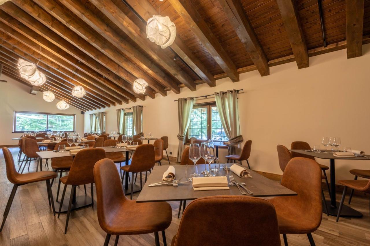 Alpine Forest Hotel ชัมโปลุก ภายนอก รูปภาพ